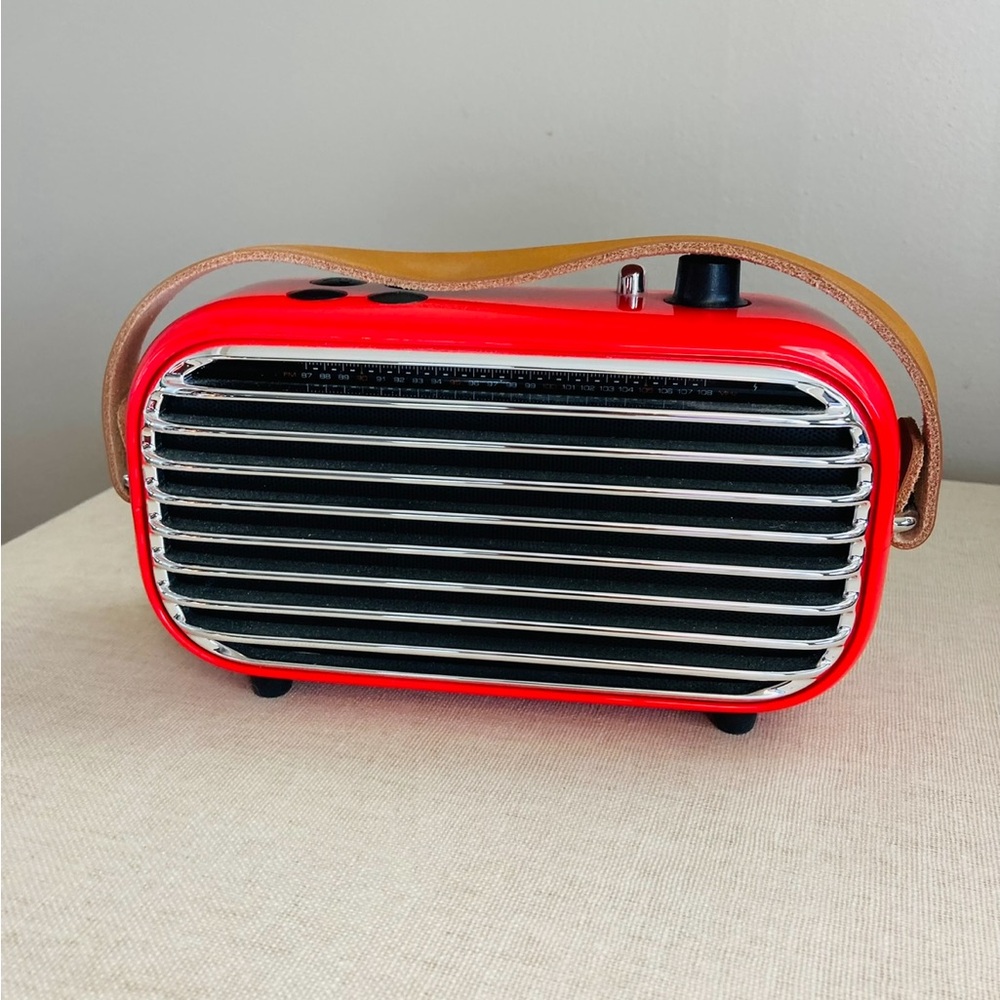 LOFREE Retro Red Portable Bluetooth Speaker